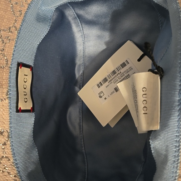 NWT GUCCI Hat - Picture 3 of 4